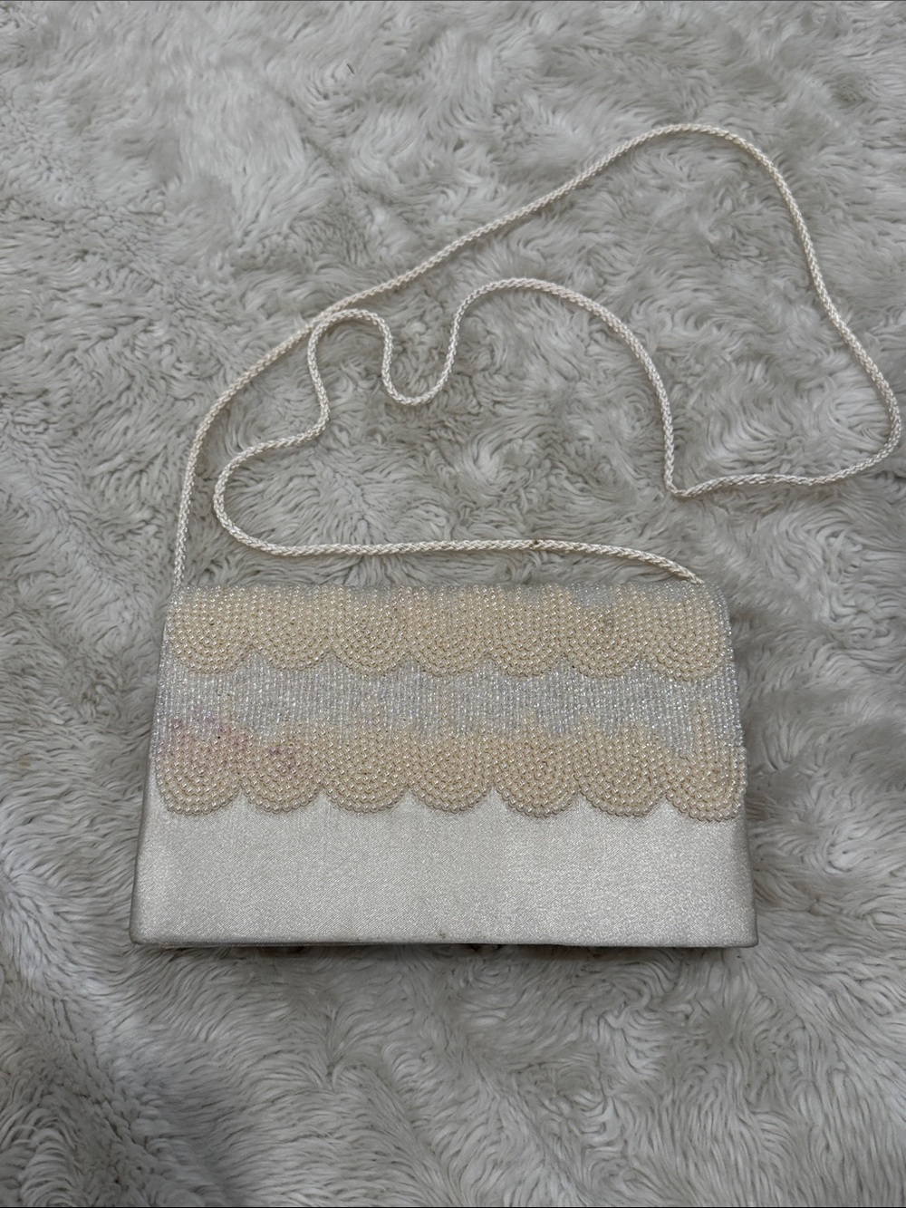Vintage Stephanie Beaded Cream Evening Clutch with Pearl Scallop Accent